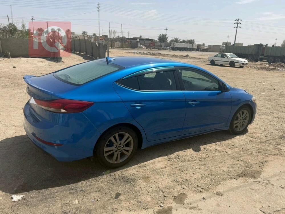 هيونداي النترا